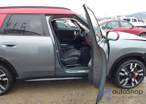 2025 Mini Countryman John Cooper Works from USA, damaged, VIN WMZ33GA0XS7P73287